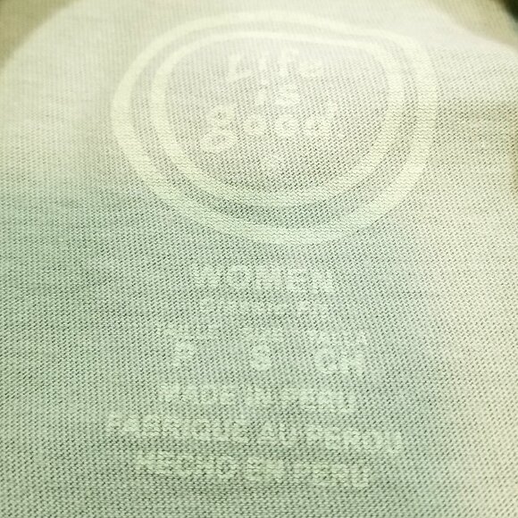 Ladies' Life is Good Christmas Tee, Size S, EUC - Picture 12 of 12